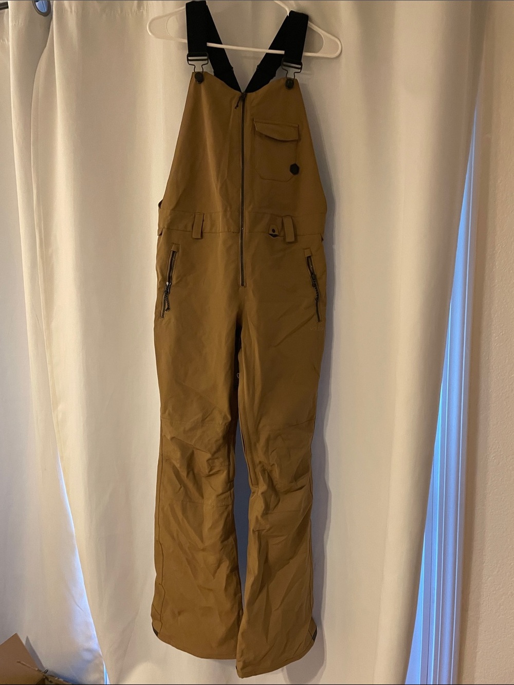 Volcom Brown Women’s swift Snow Bib Pants with Black Straps